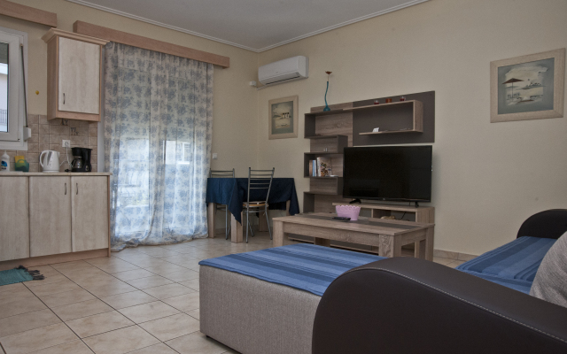Chalkida Apartments