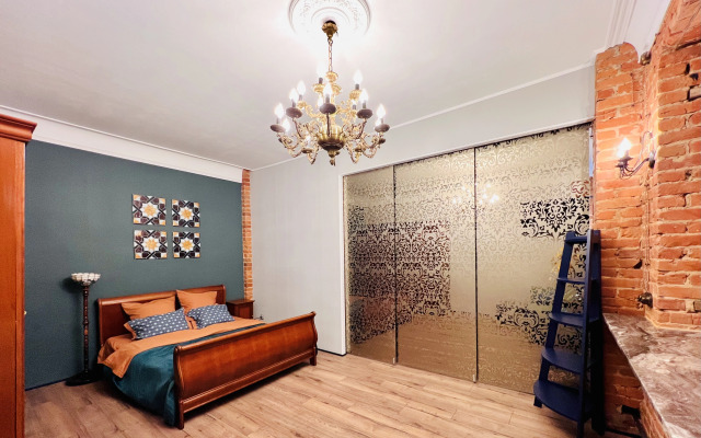 Квартира в Старом Питерском Стиле