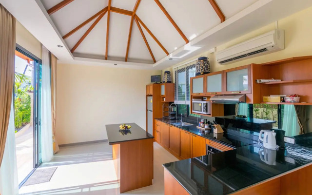 Вилла 3-комнатная с частным бассейном Раваи VIP-F8