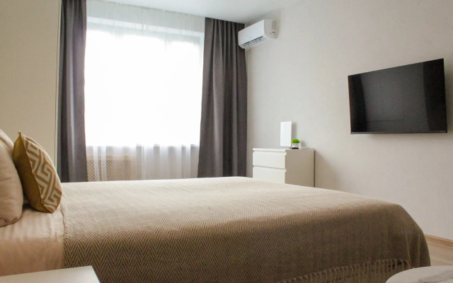 Апартаменты Однокомнатная светлая квартира