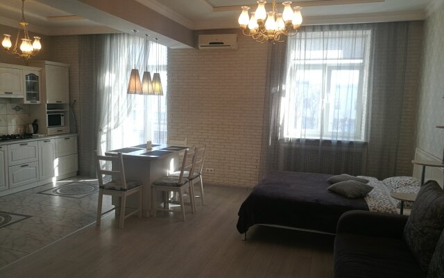 Na Dvoryanskoy Apartments