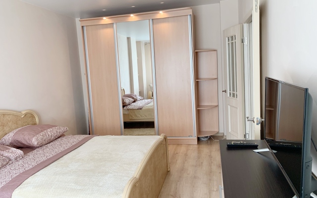 Апартаменты на Шишкова 72/3