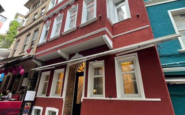 The House Company Villa