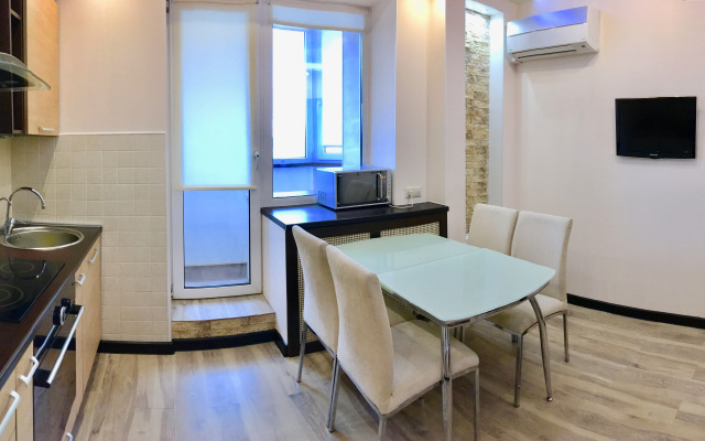 Квартира Двухкомнатные апартаменты 360 по ул. Красноармейская, 100