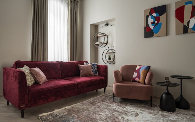 Квартира Трехкомнатная на Канале Грибоедова