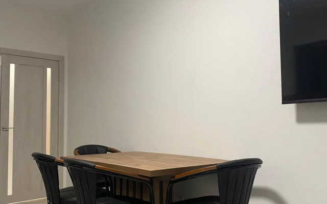 Квартира Викулова 78