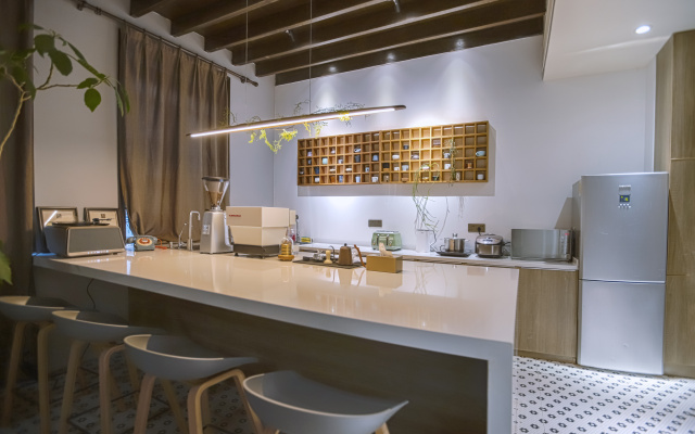 Shanghai Downtown Hills Boutique Hotel – Kitchen – Shanghai