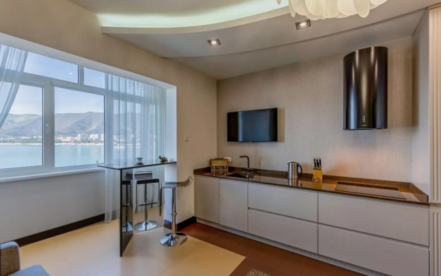 Квартира на Приморской Улице, 30