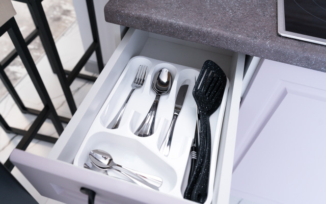 Апартаменты-студия 30 кв.м. с двуспальным диваном и панорамной зоной, 16 этаж