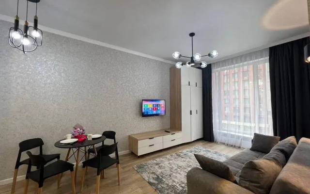 V Tsentre Goroda v Zhk Legenda Flat