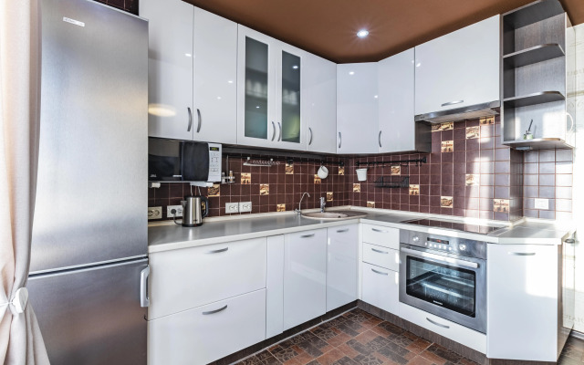 Квартира двухкомнатная BeGuest на Парниковой 8