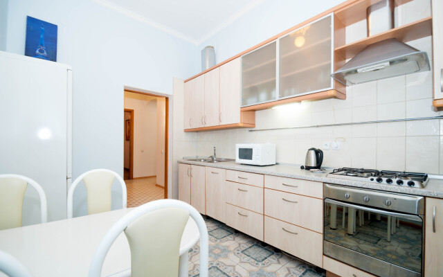 DayFlat na Shota Rustaveli 31B Apartments