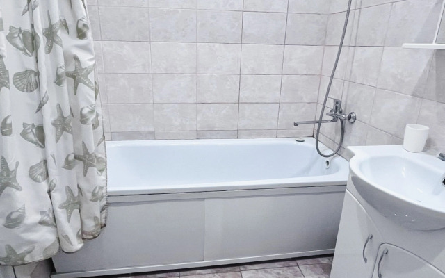 Dvukhkomnatnaya Komsomolskaya 84b Flat