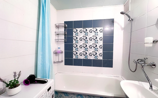 Квартира Дом 89 2комн в Мирном 2/4