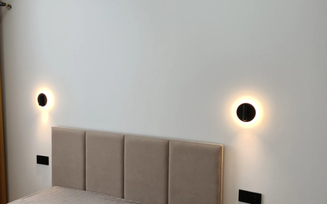 Na Bulvare Kuzymina 15 Flat