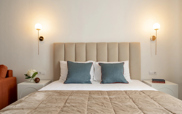 Апартаменты Кварт-Отель, Бережковская Набережная 12