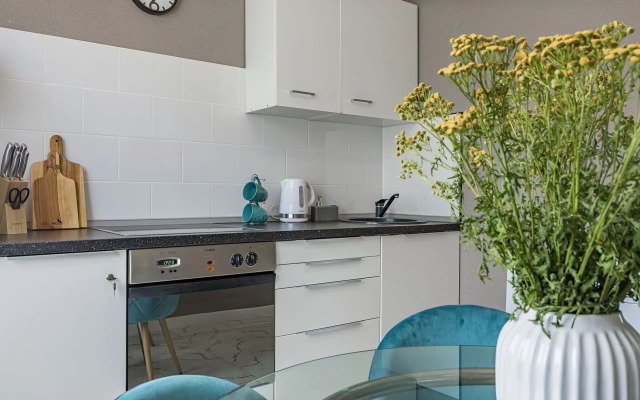 Апартаменты однокомнатные на ул.Бурнаковской 81, м.Сова-Дом