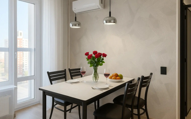 Квартира Просторная на Революционной 103а