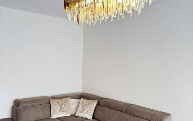 Grand Lux Apartments