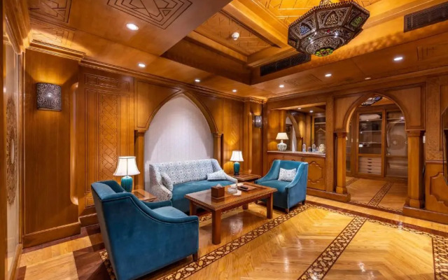 Helnan Landmark Hotel