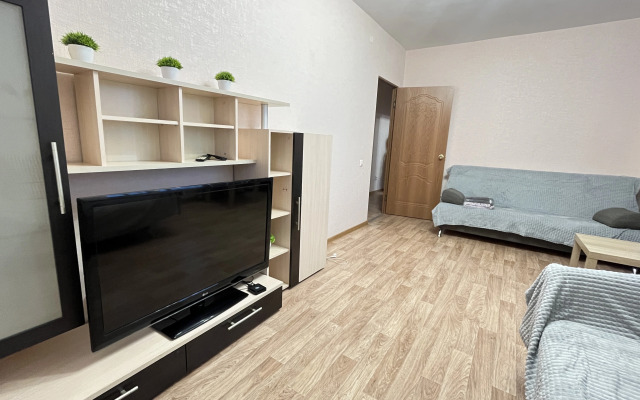 Апартаменты двухкомнатные NHome Под горой