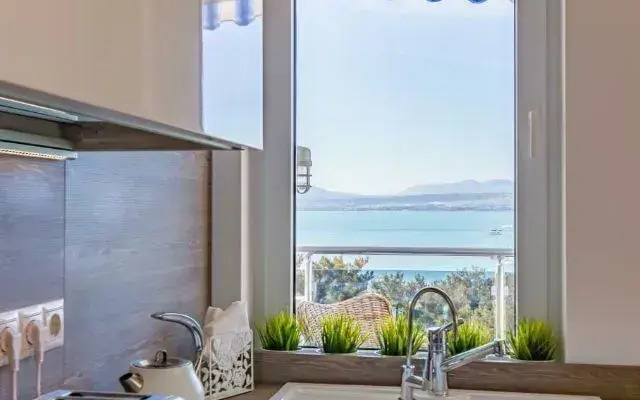 Na Primorskoy 30A Flat