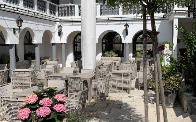 Бутик-отель Goldhahn