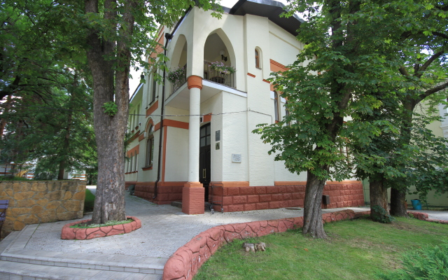 Shalyapin Hotel