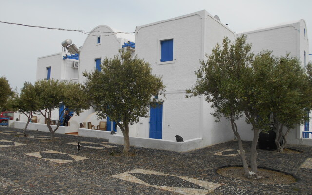 The Three Anchors Rooms Hotel