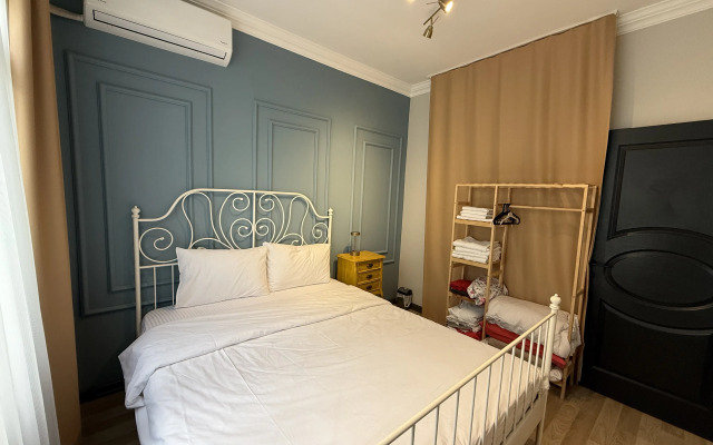 Апартаменты Stylish 2BR Near Sultanahmet w/ Projector & PS