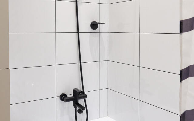 Na Naberezhnoy Ryadom S Termami Greenlife Flat
