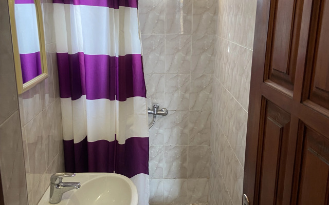 Na Prosvescheniya 152/2 Guest house