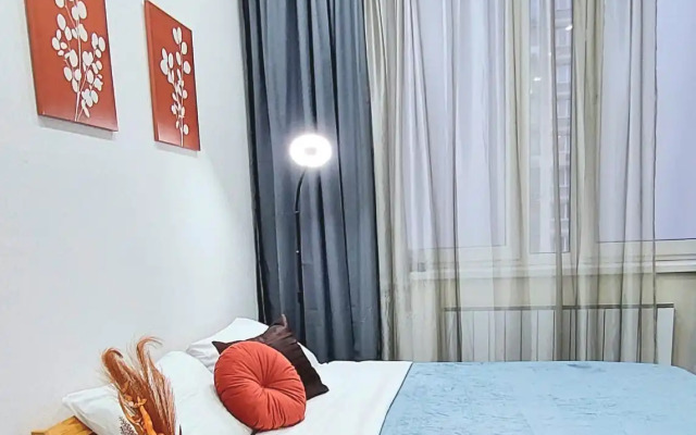 Aksakova 81 Flat
