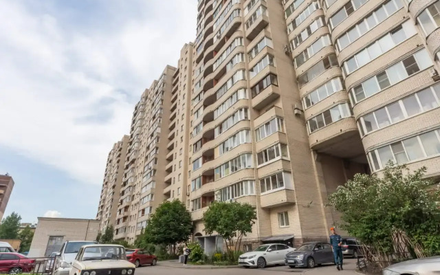 Апартаменты с 3 комнатами у метро Электросила