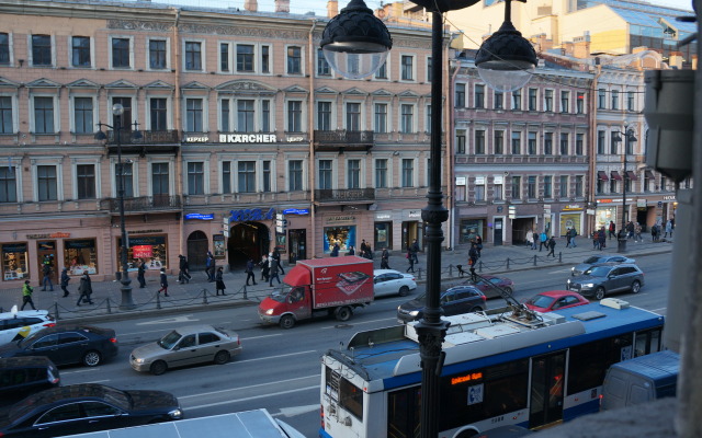 Квартира Nevskiy 77