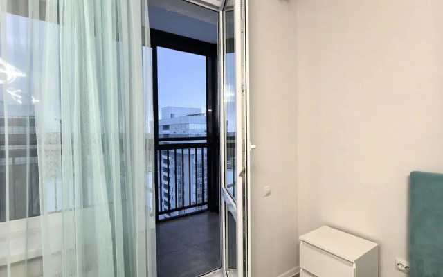 V Zhivopisnom Rayone Sliyaniya Dvukh Rek Flat
