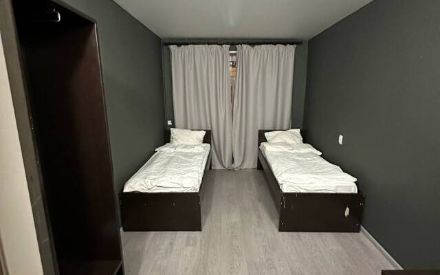 V Samom Serdtse Pitera Living Quarters