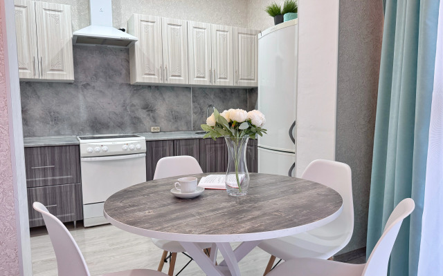 Квартира 2-к на Молодой Гвардии 102А