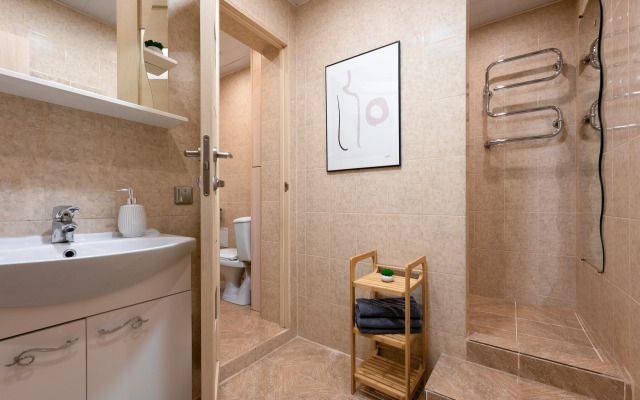 Квартира MyHomeYourHome на Коломенской д.10