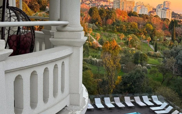 Апартаменты с видом на Дендрарий улю Депутатская, 14