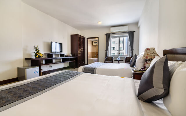 Baly Hotel