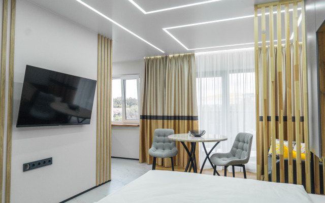 Level Apartments