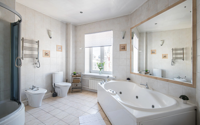 Квартира GM Apartments с Сауной и Джакузи