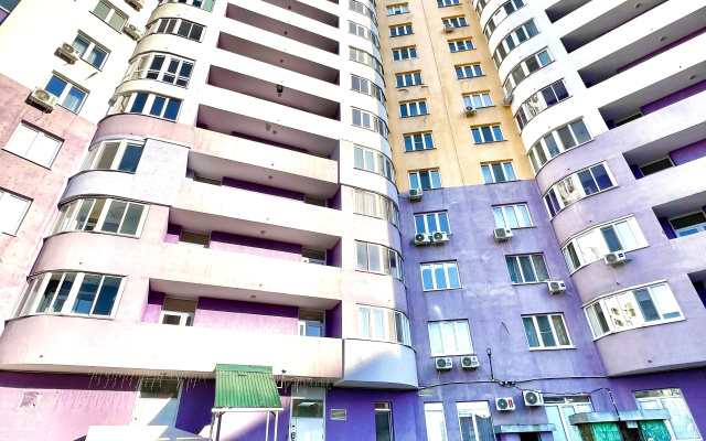 Uutnye Apartamenty v ZK Raduznyj Luks (ul. Solnecnaa 18)
