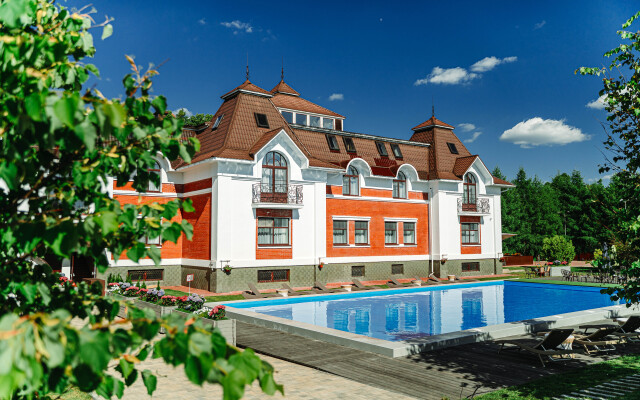 Villa Alpina Hotel