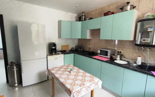 Delfin Guest house