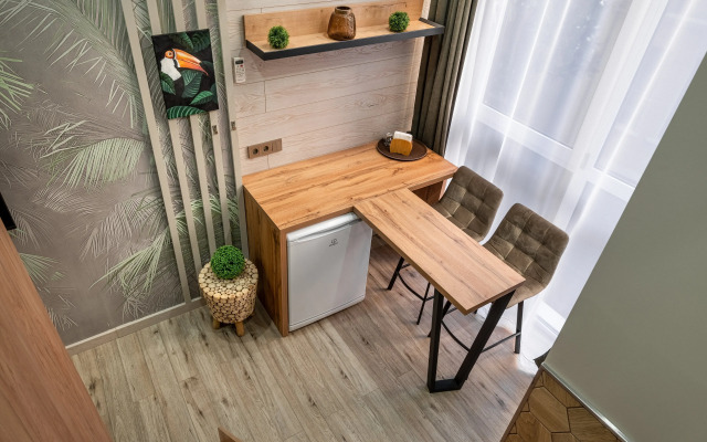 Studio 9 by Mangosteen Apartments