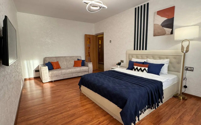 Апартаменты Двухкомнатные с Красивым Видом на Реку Обь