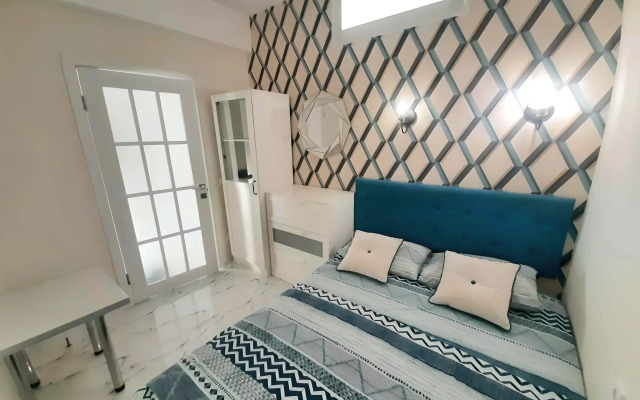 Aparty S 2 Spalnyami Ryadom S Podyemnikom Flat