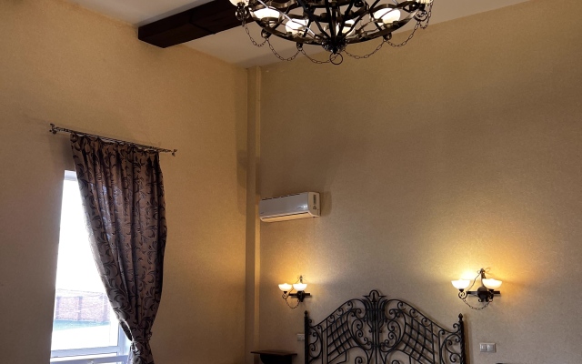 Ego Hotel